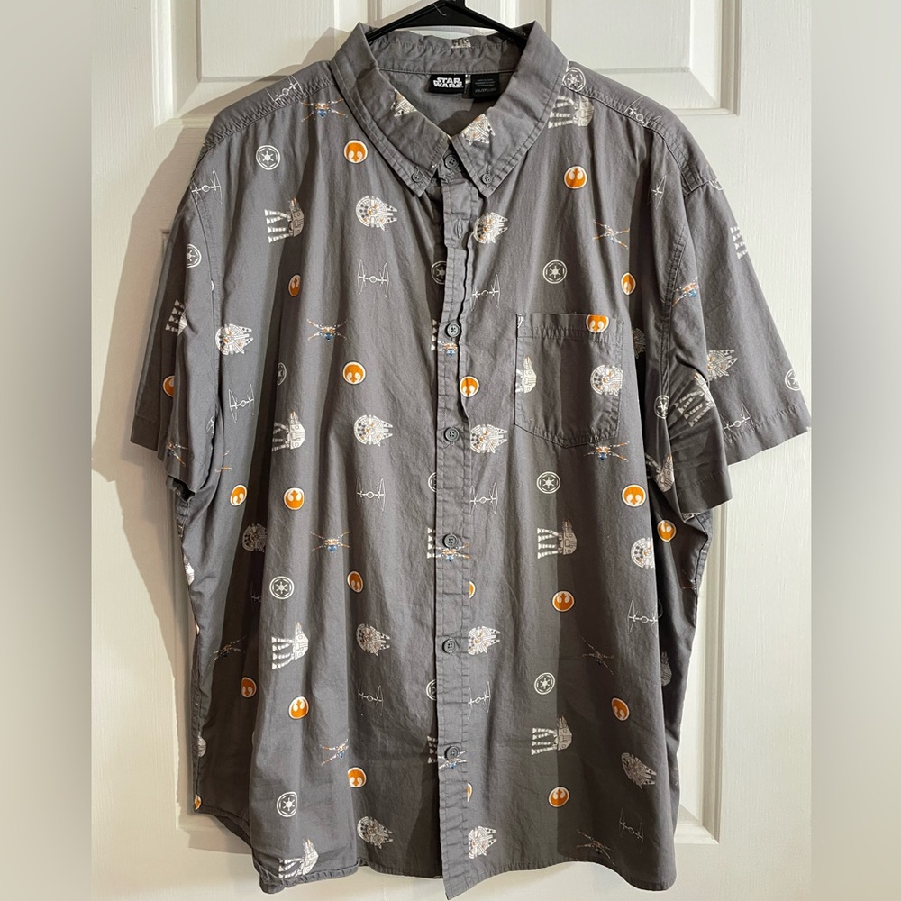 Men's X Large (XL) Kohls Gray Star Wars Minimalist Icons All Over Button Down
